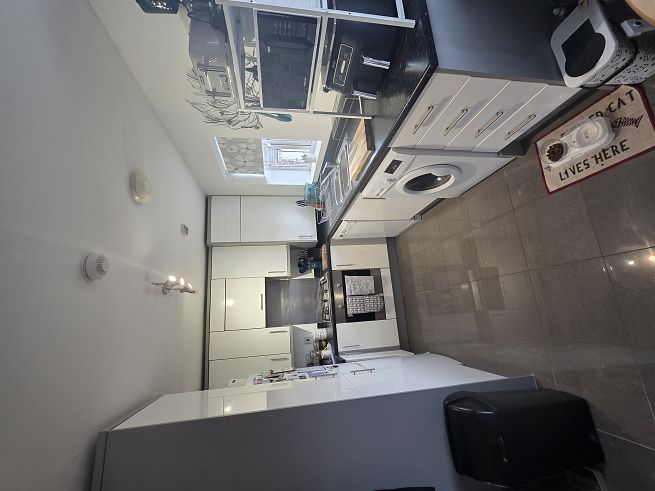 75 Sunrise Avenue , ., Bishops Cleeve