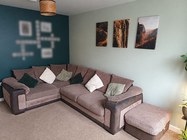 32 Littlewood Way , Cheddar