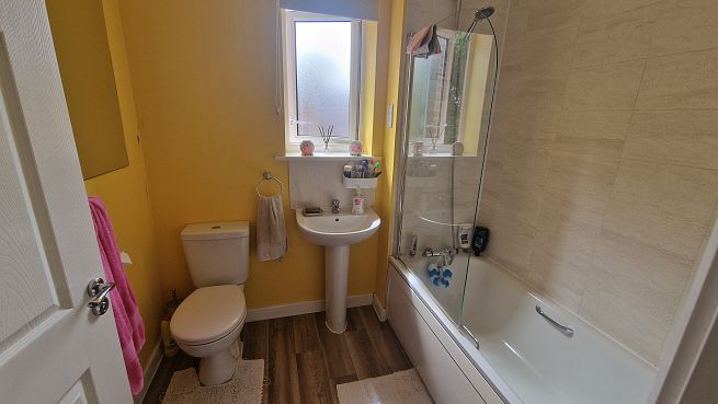 9 Kinver Crescent , Eastleigh