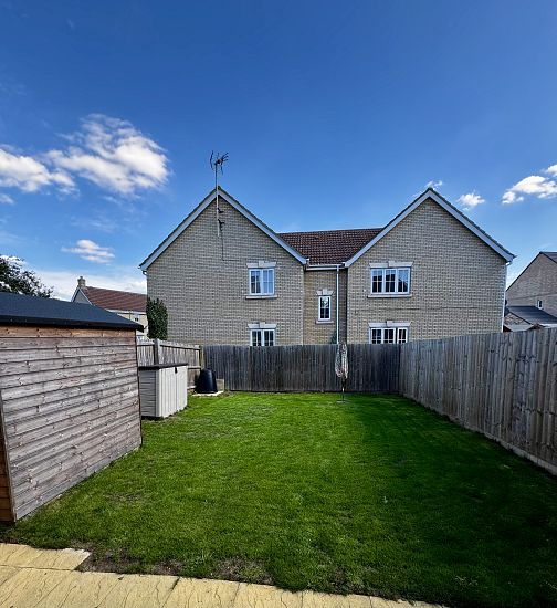 54 Woodlands Chase, Cambridge