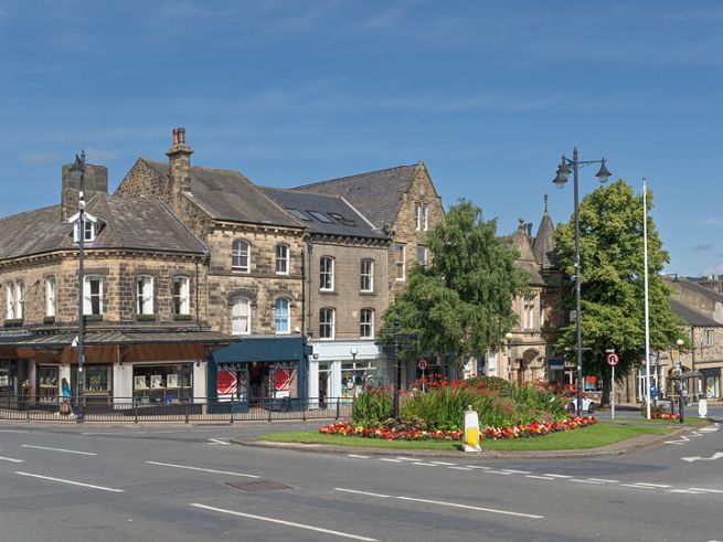 Skipton Road, Ilkley, West Yorkshire LS29 9RN