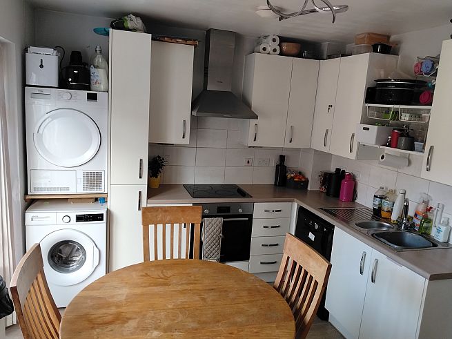 32 Littlewood Way , Cheddar