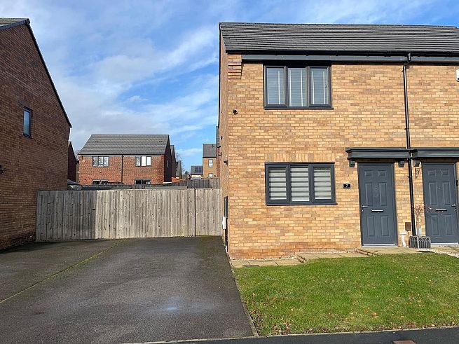 7 Dragon Close , 7 Dragon Close , Leeds