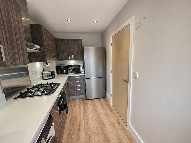 Thomas Walters Way, Horley