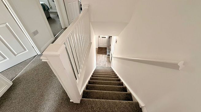 16 Ramsay Close , Hereford