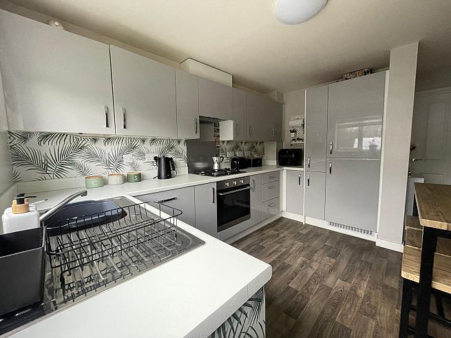 7 Dragon Close , 7 Dragon Close , Leeds