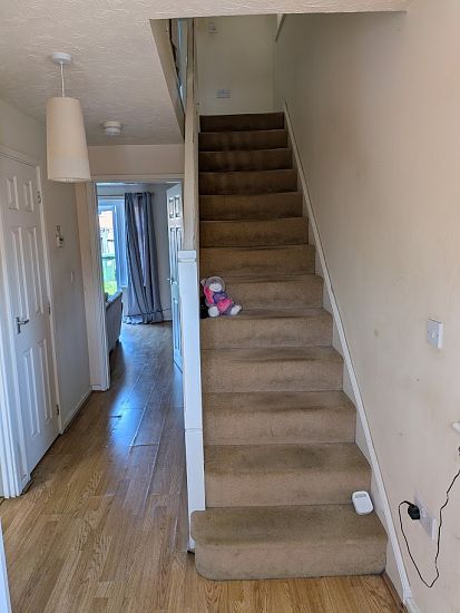 6 Lovell Field Close, Warwick