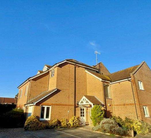 Flat 4 Mortimer House, 77 Penfold Road, Worthing