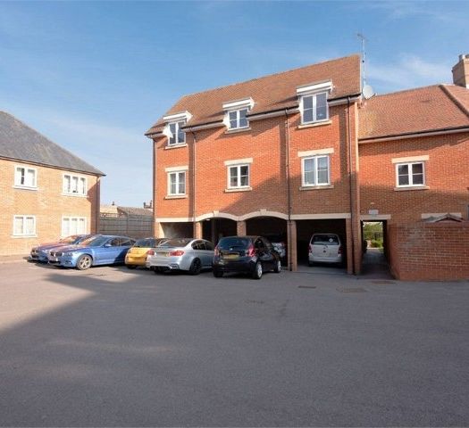 Flat 77 St Marys , Wantage 