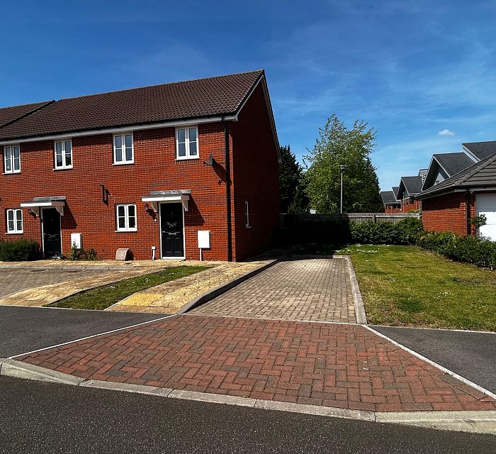 11 Kings Close , 11 Kings Close , Wavendon 