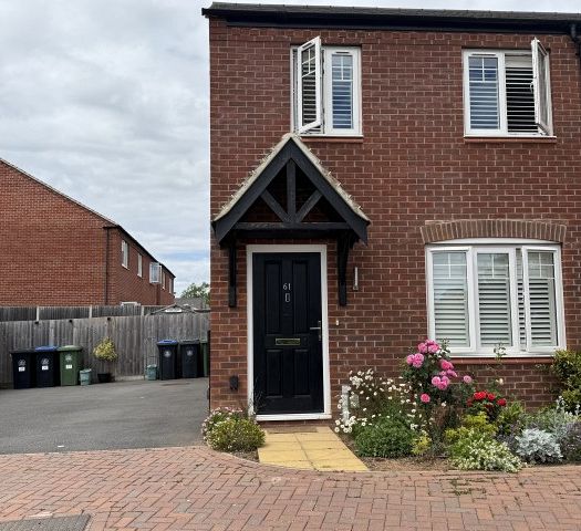 61 Sandringham Avenue, Warwickshire, Stratford-upon-avon