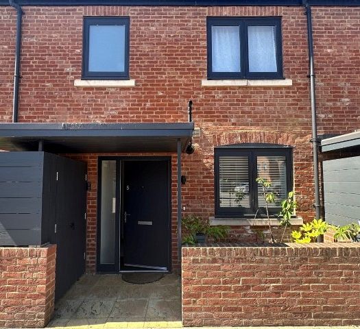 5 Brewery Court, Blandford Forum, Dorset