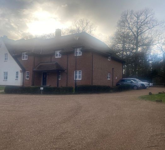 23 Frenchlands Gate, East Horsley